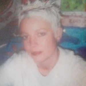 Meet your Posher, Lorrie